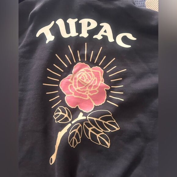 Women's Tupac hoodie nwt - Picture 5 of 5